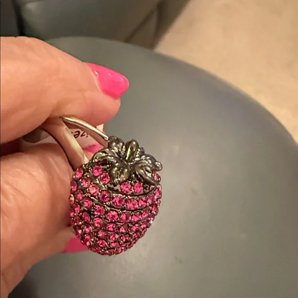 Park Lane Berry Sweet Ring NIB Size 9 - Picture 4 of 4